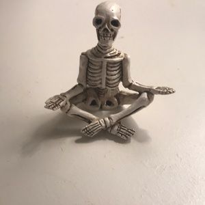 Yoga skeleton
